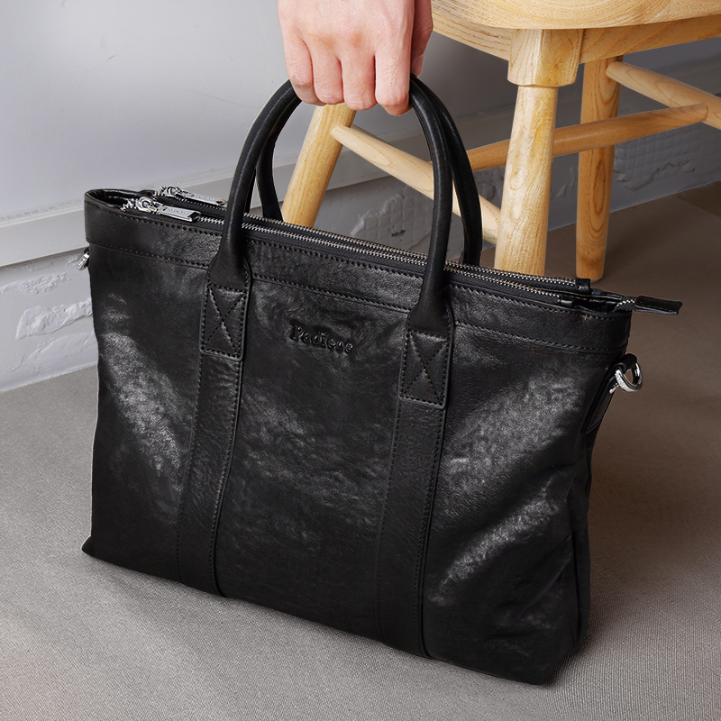 Leather Briefcase - Bolsa de couro com parte superior
