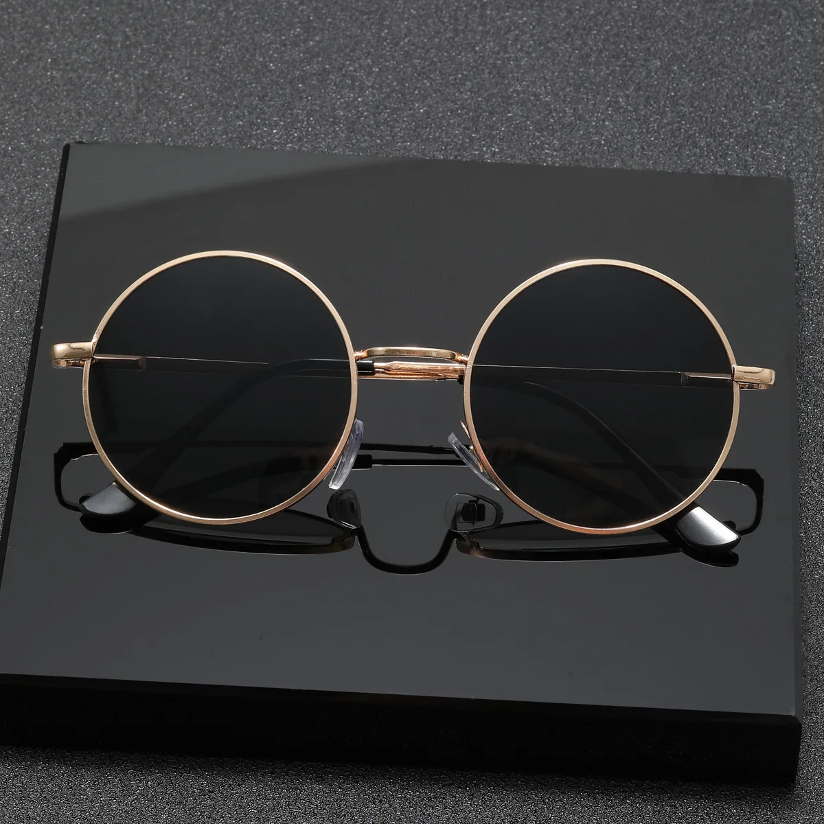 Novos Óculos de Sol Redondos P - Designer Sunglasses avaliação e preço